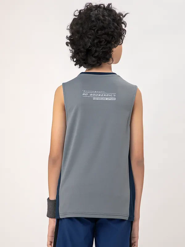 Boys Colorblock Slim Fit Crew Neck T-shirt with TECHNO COOL+ - Image 5