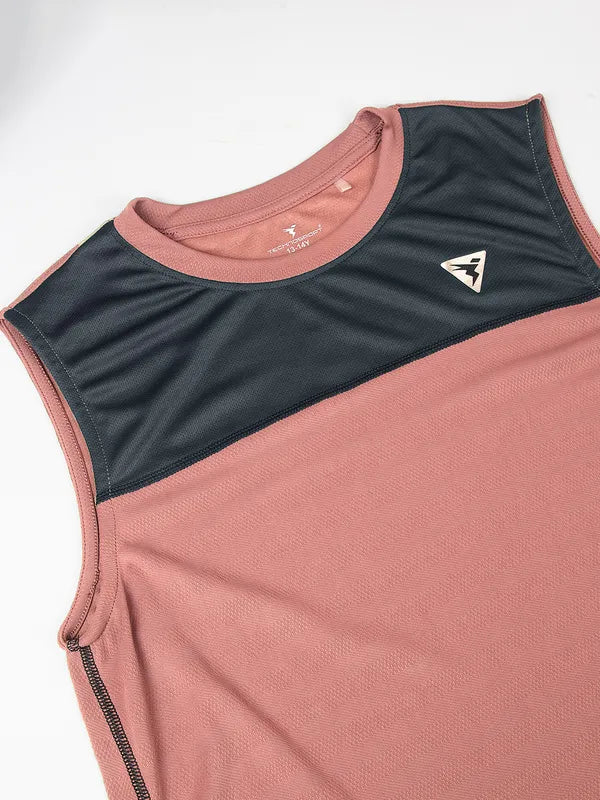Boys Colorblock Slim Fit Crew Neck T-shirt with TECHNO GUARD - Image 7