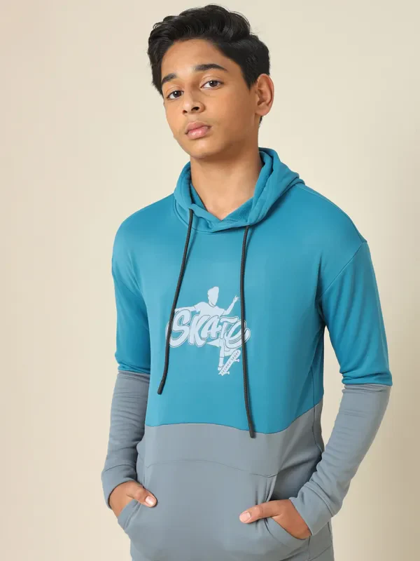Boys Colorblock Slim Fit Hooded Sweatshirt with TECHNO WARM+ - Image 5