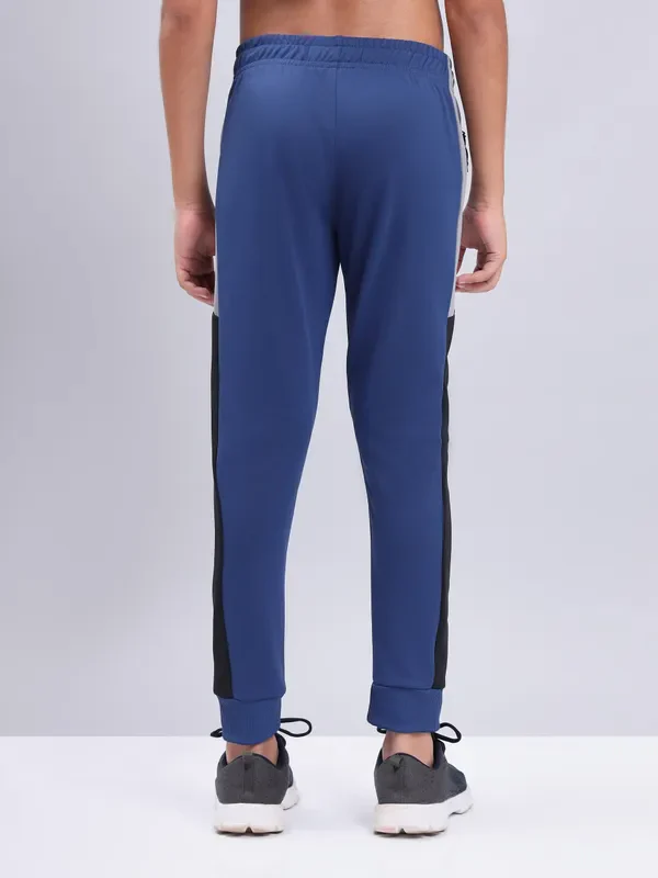 Boys Colorblock Slim Fit Joggers with TECHNO GUARD - Image 4