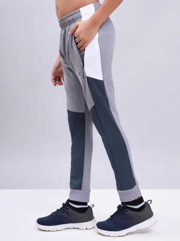 Boys Colorblock Slim Fit Joggers with TECHNO GUARD - Image 3