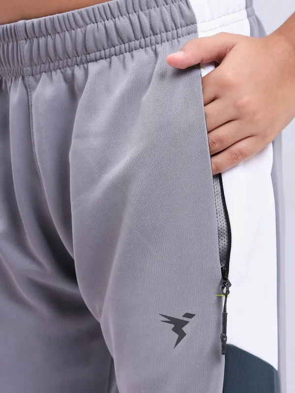 Boys Colorblock Slim Fit Joggers with TECHNO GUARD - Image 5