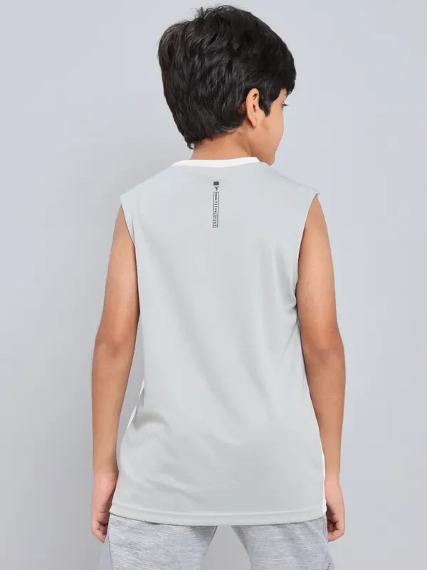 Boys Printed Slim Fit Crew Neck T-shirt with TECHNO GUARD - Image 5