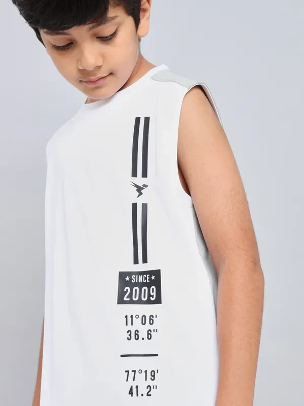 Boys Printed Slim Fit Crew Neck T-shirt with TECHNO GUARD - Image 7