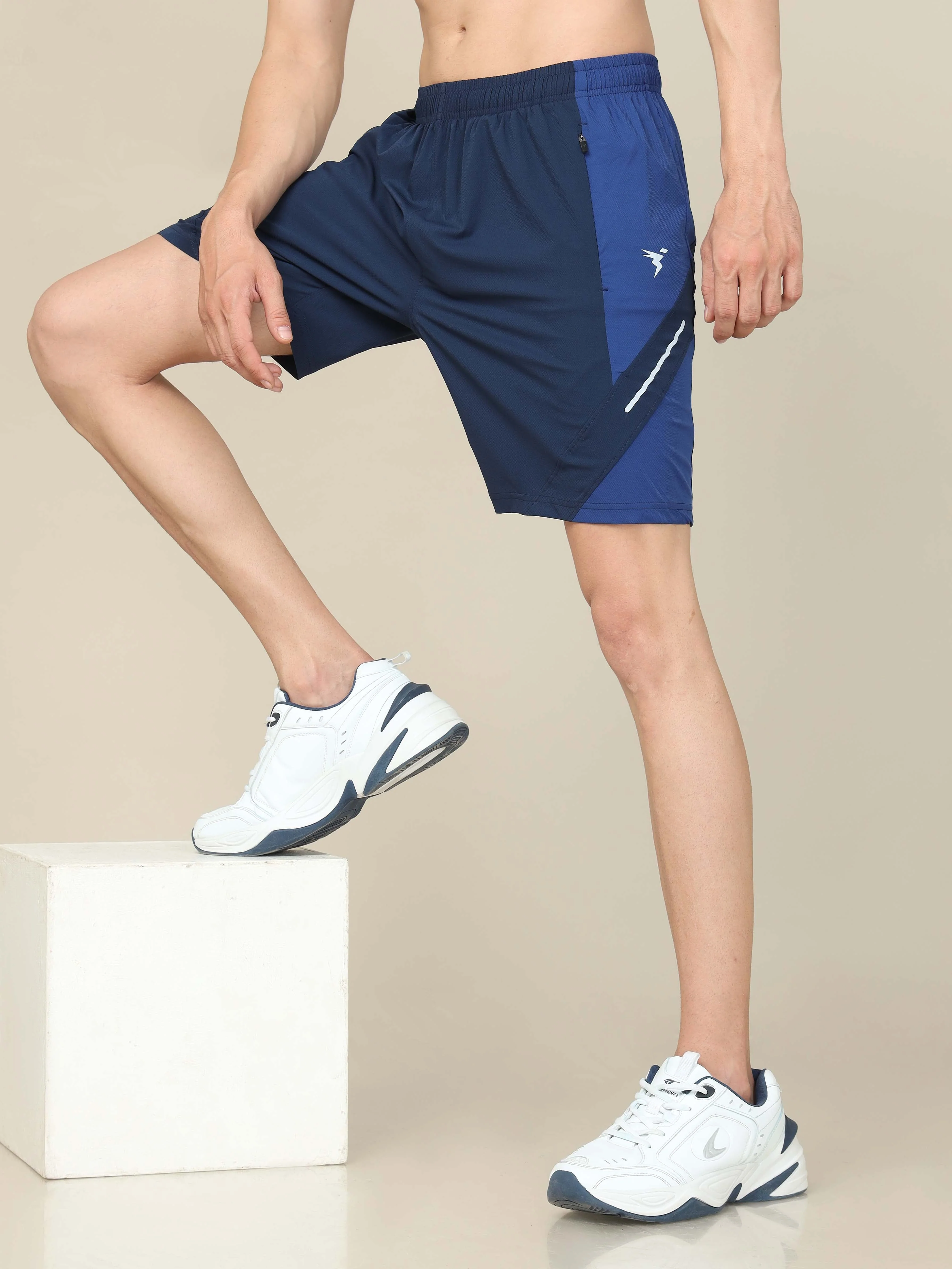 Men Colorblock Slim Fit Shorts with Lytra - Image 2