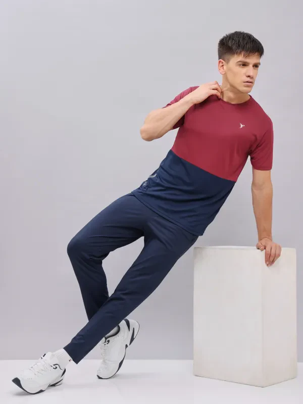 Men Colorblock Slim Fit Crew Neck T-shirt with DOUBLE COOL - Image 3