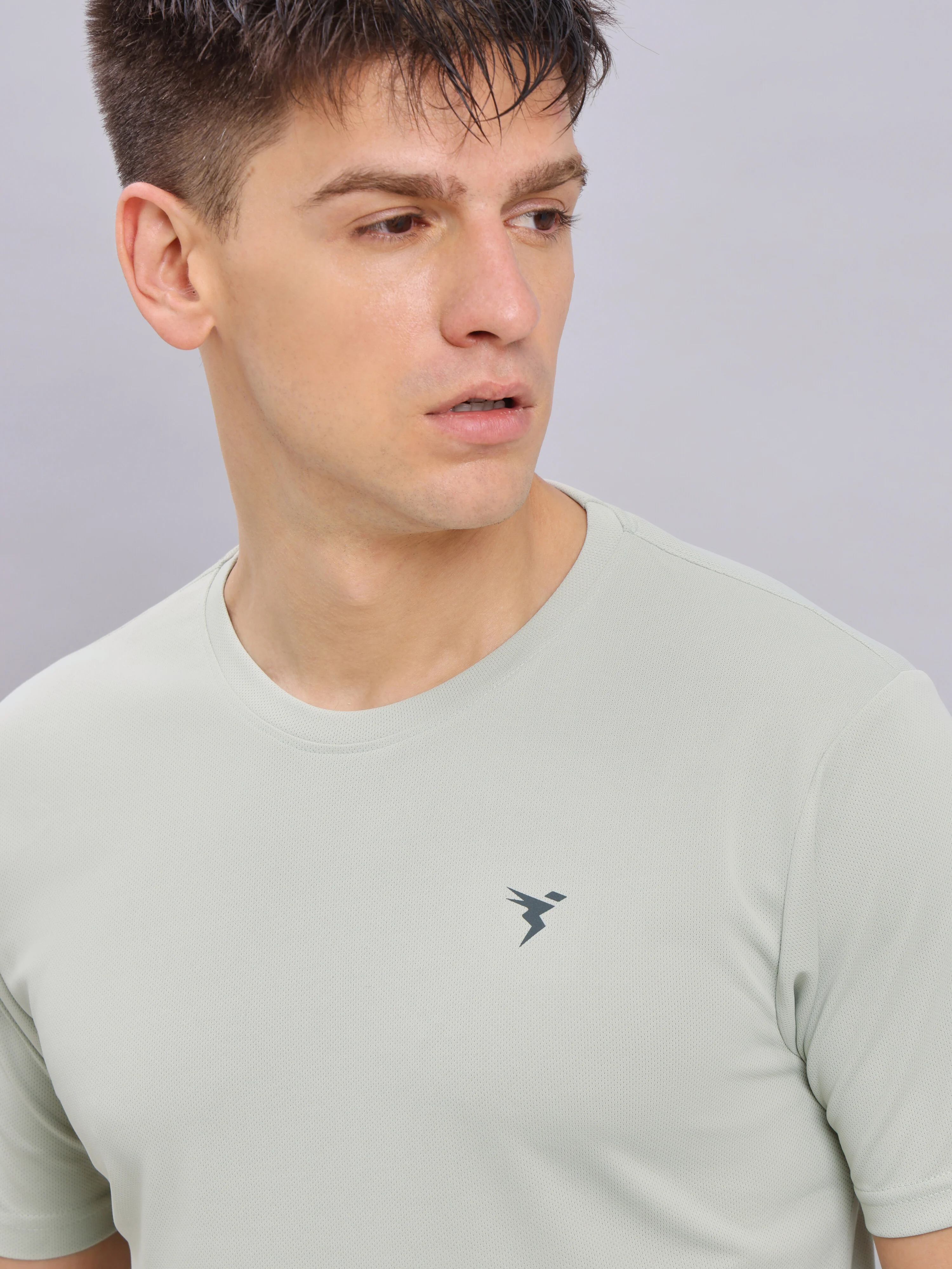 Men Colorblock Slim Fit Crew Neck T-shirt with DOUBLE COOL - Image 6