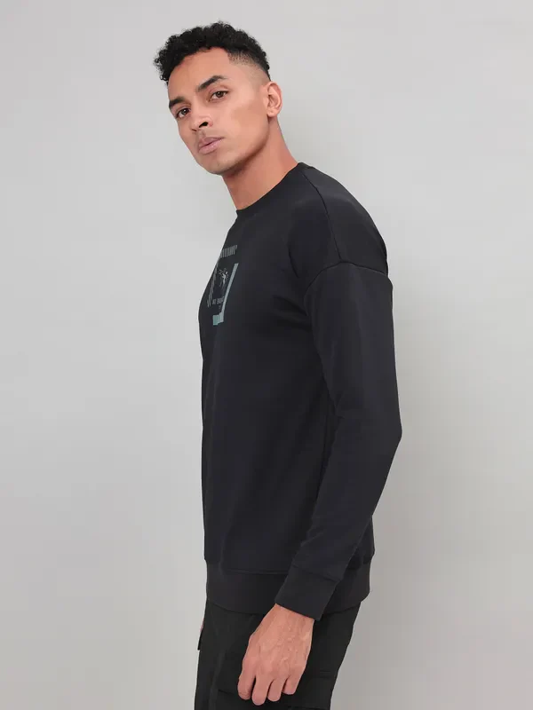 Men Printed Slim Fit Crew Neck Sweatshirt with ELASTO PLUS - Image 4