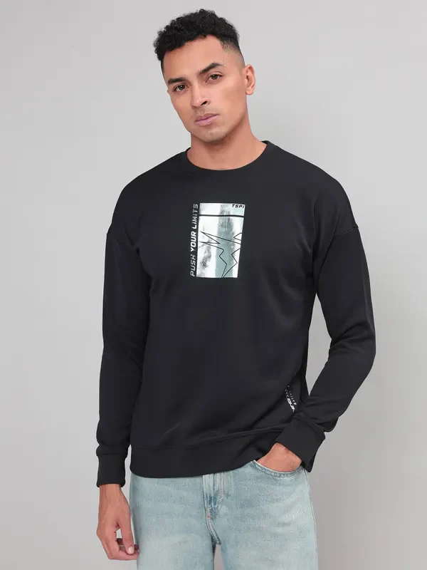 Men Printed Slim Fit Crew Neck Sweatshirt with ELASTO PLUS