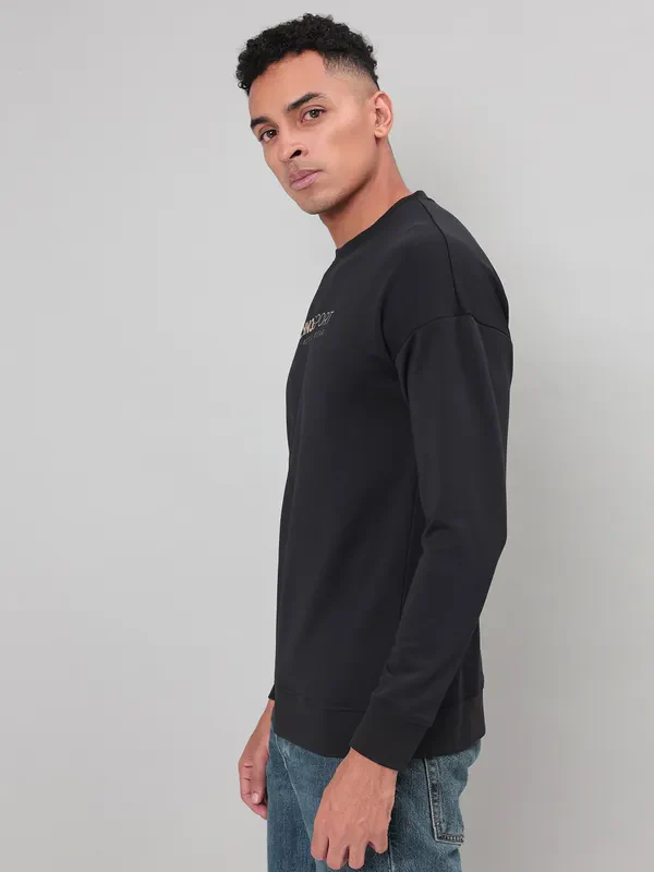 Men Printed Slim Fit Crew Neck Sweatshirt with ELASTO PLUS - Image 4