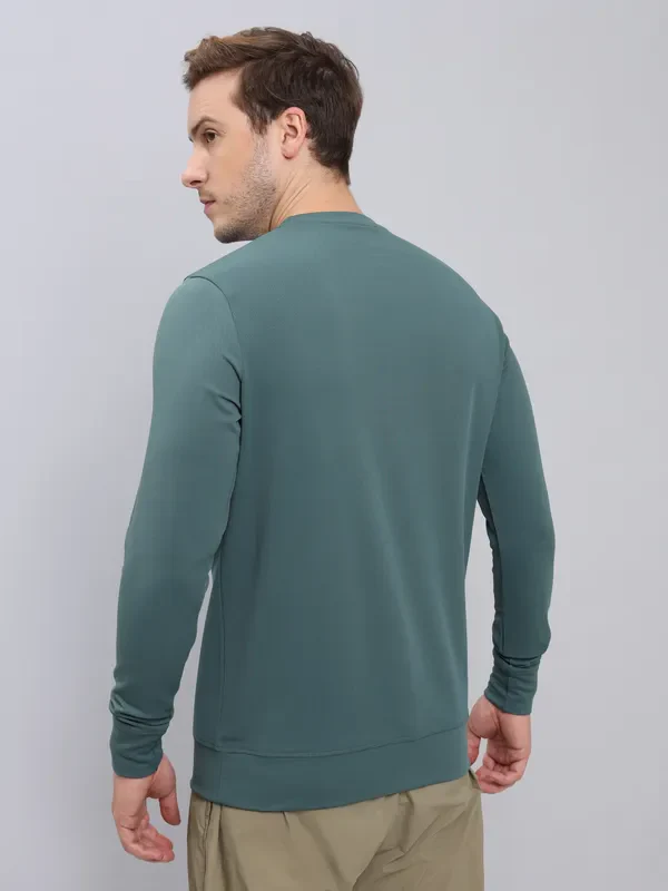 Men Solid Slim Fit Crew Neck T-shirt with ELASTO PLUS - Image 3