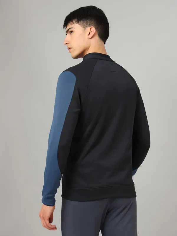Men Colorblock Slim Fit Mock Neck Jacket with TECHNO GUARD - Image 3