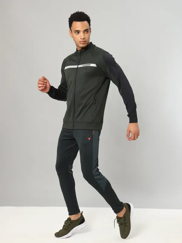 Men Colorblock Slim Fit Mock Neck Jacket with TECHNO GUARD - Image 5