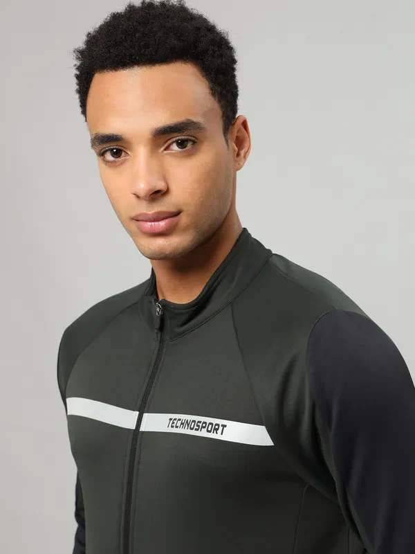 Men Colorblock Slim Fit Mock Neck Jacket with TECHNO GUARD - Image 6