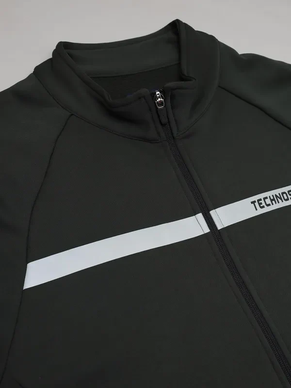 Men Colorblock Slim Fit Mock Neck Jacket with TECHNO GUARD - Image 7