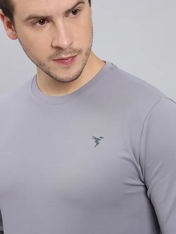 Men Solid Slim Fit Crew Neck T-shirt with ELASTO PLUS - Image 3