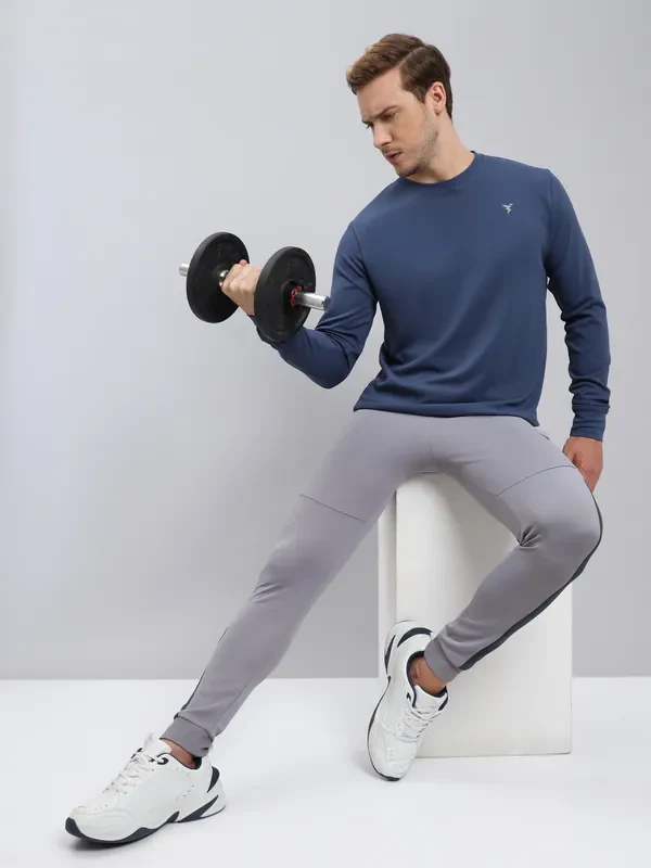 Men Solid Slim Fit Crew Neck T-shirt with ELASTO PLUS - Image 2