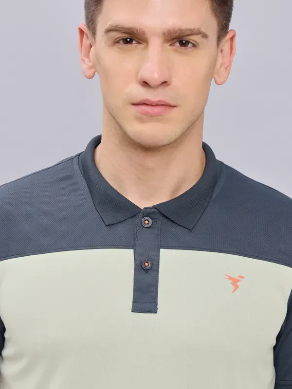 Men Colorblock Relax Fit Polo T-shirt with TECHNO COOL+ - Image 6