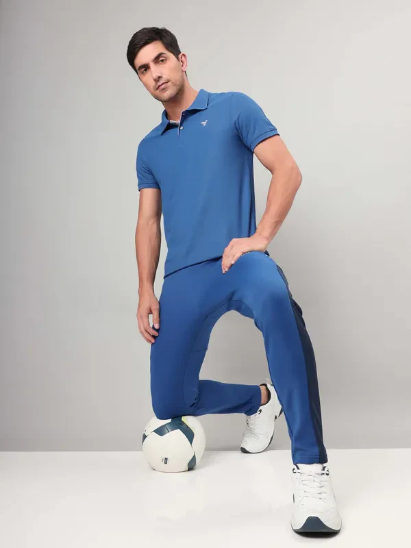 Men Solid Slim Fit Polo T-shirt with MATPIQ - Image 5