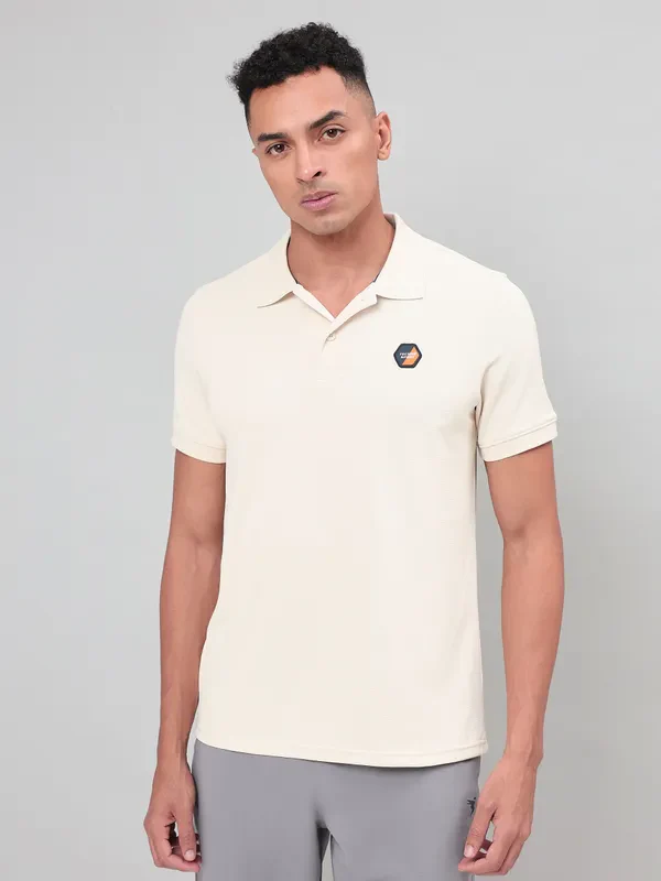 Men Self Design Slim Fit Polo T-shirt with MATPIQ - Image 5