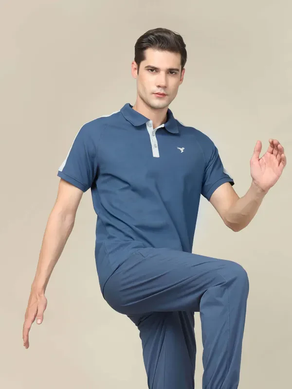 Men Colorblock Slim Fit Polo T-shirt with MATPIQ - Image 2