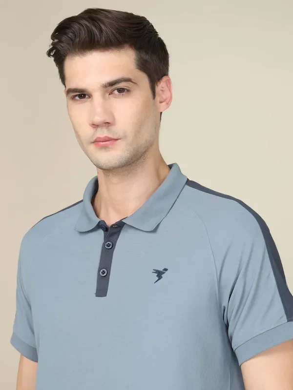 Men Colorblock Slim Fit Polo T-shirt with MATPIQ - Image 4