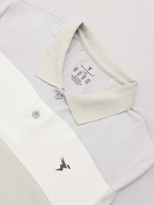 Men Colorblock Slim Fit Polo T-shirt with TECHNO COOL+ - Image 7