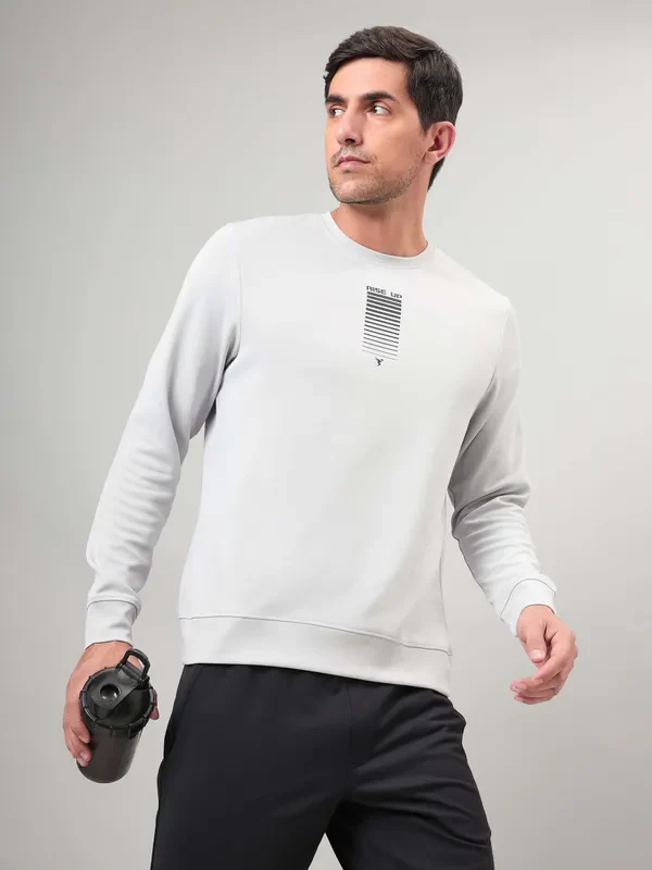 Men Printed Slim Fit Crew Neck Sweatshirt with ELASTO PLUS
