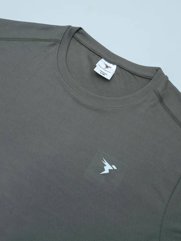 Men Solid Slim Fit Crew Neck T-shirt with TECHNO COOL+ - Image 7