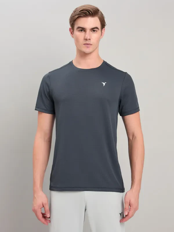 Men Solid Slim Fit Crew Neck T-shirt with TECHNO COOL+ - Image 2