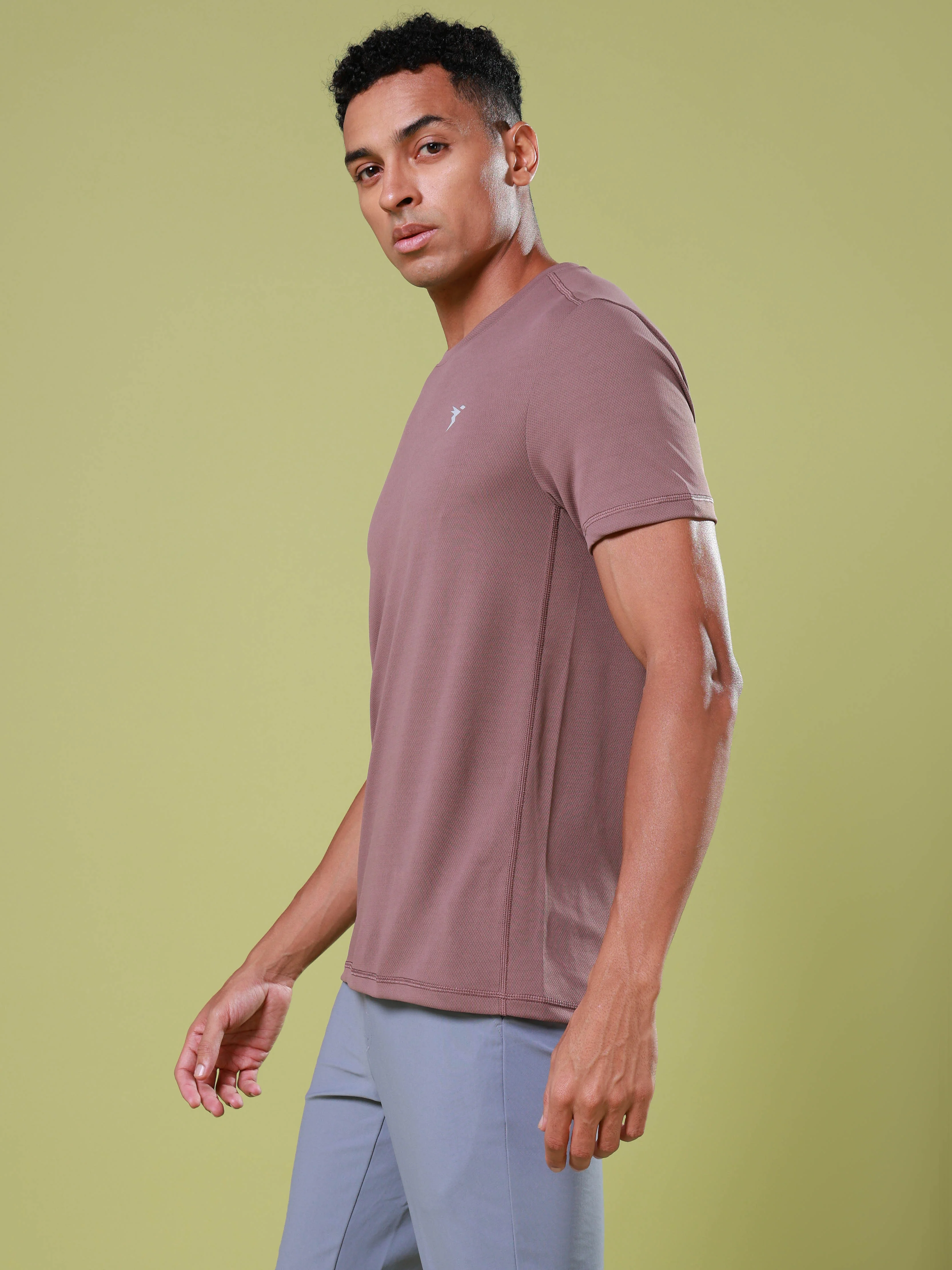 Men Solid Slim Fit Crew Neck T-shirt with TECHNO COOL+ - Image 3