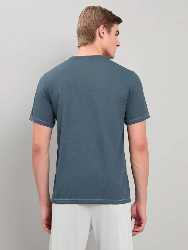 Men Solid Slim Fit Crew Neck T-shirt with TECHNO COOL+ - Image 2