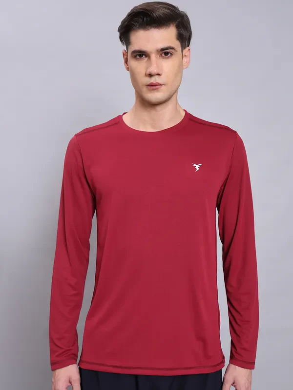 Men Solid Slim Fit Crew Neck T-shirt with TECHNO COOL+ - Image 2