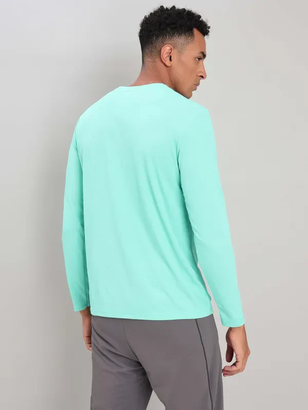 Men Solid Slim Fit Crew Neck T-shirt with TECHNO COOL+ - Image 3