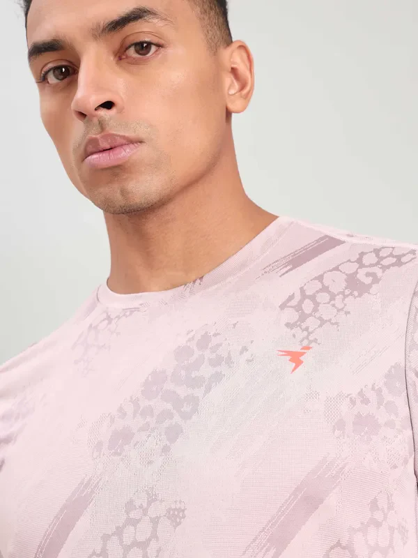 Men Jacquard Slim Fit Crew Neck T-shirt with DOUBLE COOL - Image 5