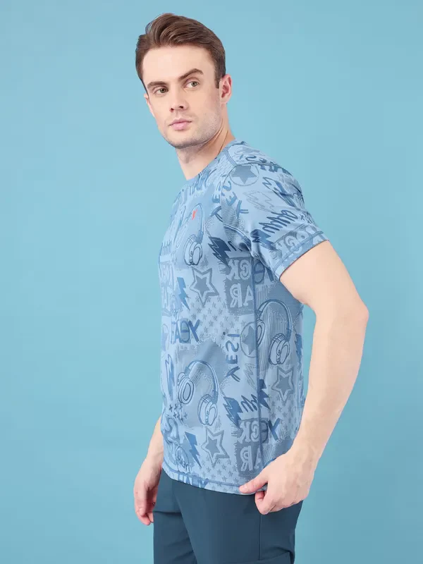 Men Jacquard Slim Fit Crew Neck T-shirt with DOUBLE COOL - Image 4