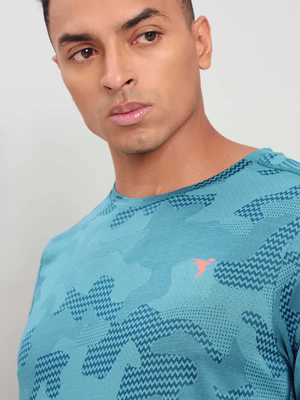 Men Jacquard Slim Fit Crew Neck T-shirt with DOUBLE COOL - Image 5