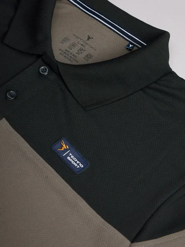 Men Colorblock Slim Fit Polo T-shirt with TECHNO DRY - Image 7