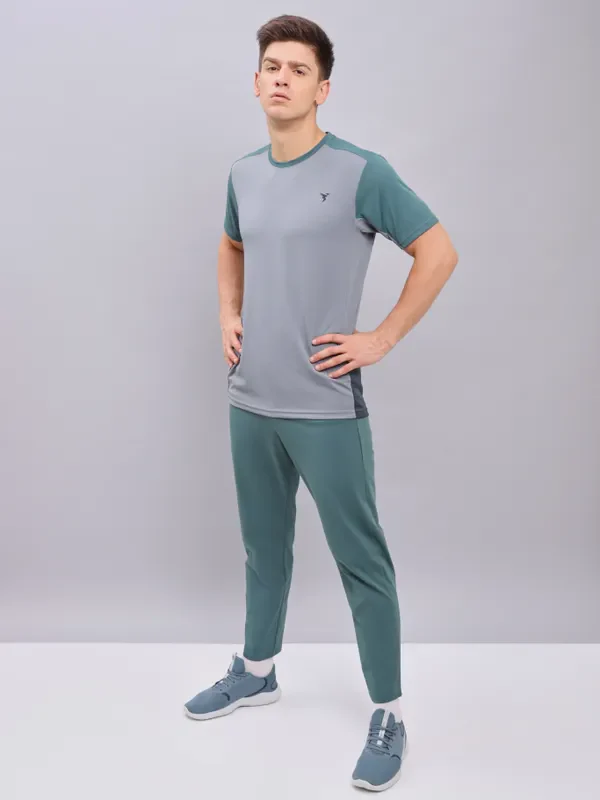 Men Colorblock Slim Fit Crew Neck T-shirt with TECHNO COOL+ - Image 3