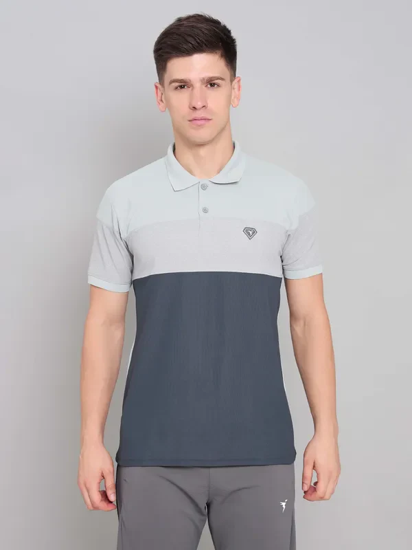 Men Colorblock Slim Fit Polo T-shirt with MATPIQ - Image 4
