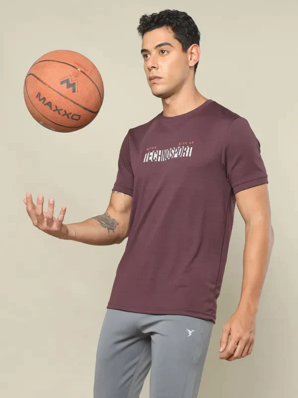 Men Printed Regular Fit Crew Neck T-shirt with TECHNO COOL+ - Image 10