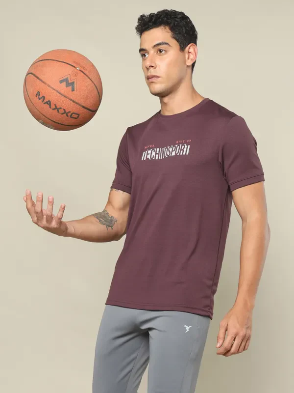 Men Printed Regular Fit Crew Neck T-shirt with TECHNO COOL+ - Image 2