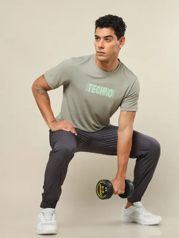 Men Printed Regular Fit Crew Neck T-shirt with TECHNO COOL+ - Image 4