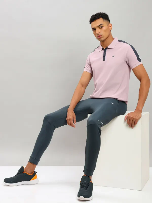 Men Colorblock Slim Fit Polo T-shirt with MATPIQ - Image 5