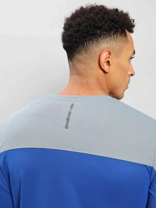 Men Colorblock Slim Fit Crew Neck T-shirt with TECHNO COOL+ - Image 6