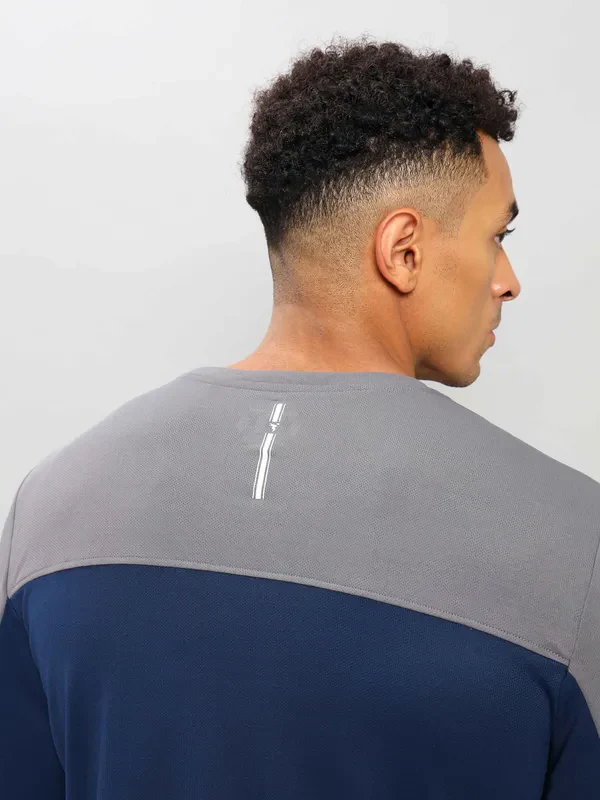 Men Colorblock Slim Fit Crew Neck T-shirt with TECHNO COOL+ - Image 7