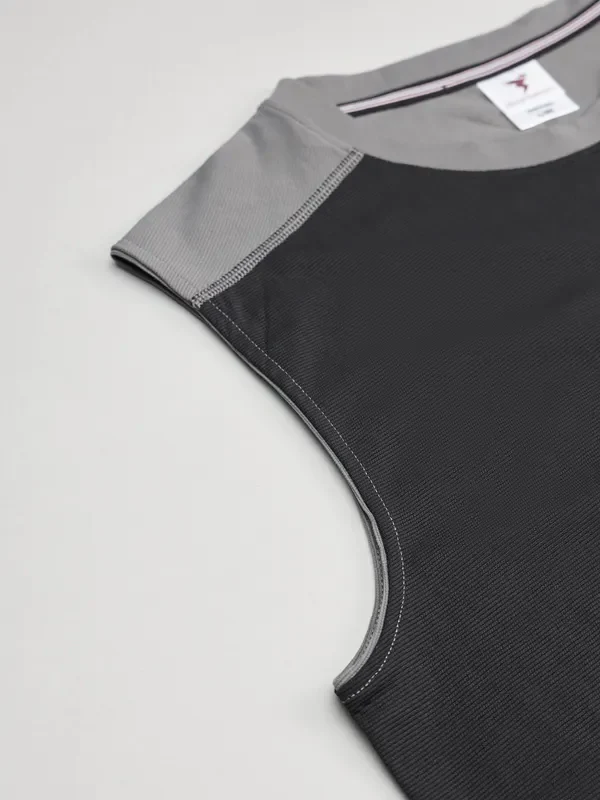 Men Solid Slim Fit Crew Neck Innerwear Vest with ELASTO LITE - Image 2