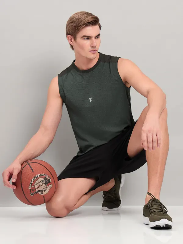 Men Solid Slim Fit Crew Neck Innerwear Vest with ELASTO LITE - Image 5