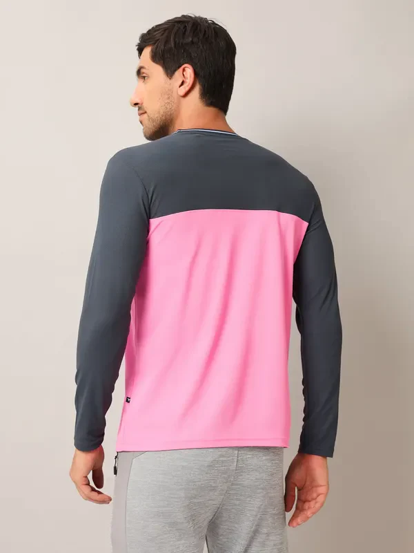 Men Colorblock Slim Fit Crew Neck T-shirt with MATPIQ - Image 2