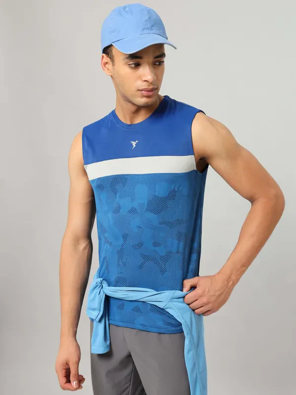 Men Jacquard Slim Fit Crew Neck Innerwear Vest with VENTMESH - Image 2